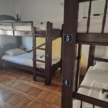 Late Story Podgorica