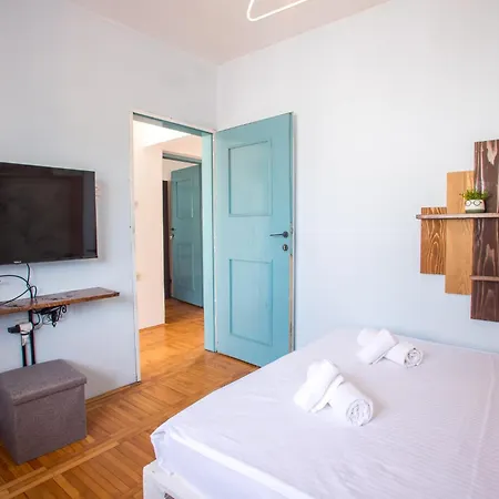 Late Story Podgorica