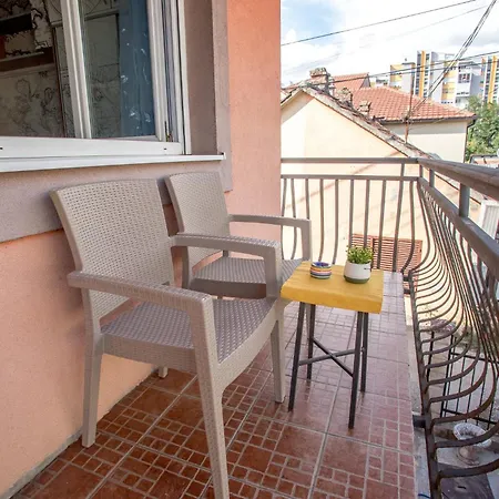 בית אירוח Late Story