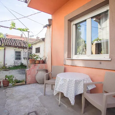 Late Story Homestay