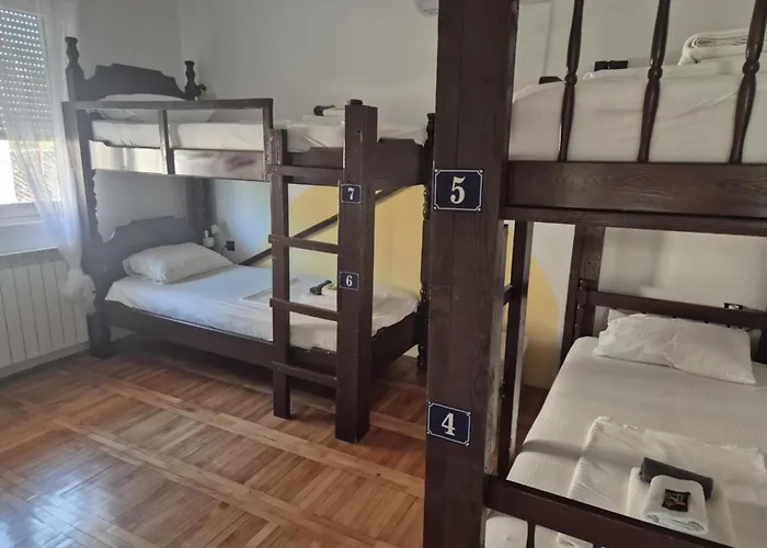 Late Story Podgorica